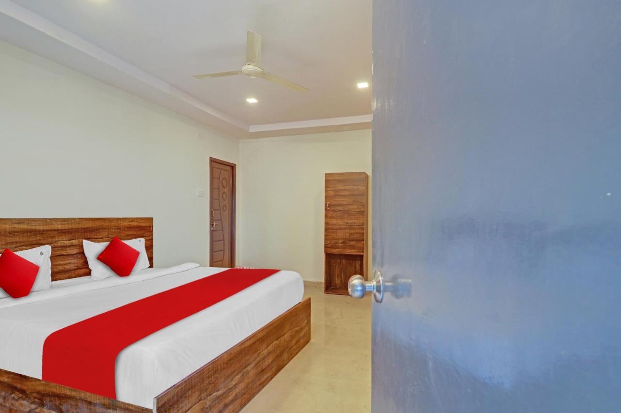 Hotel O R Square Inn Hyderabad Esterno foto