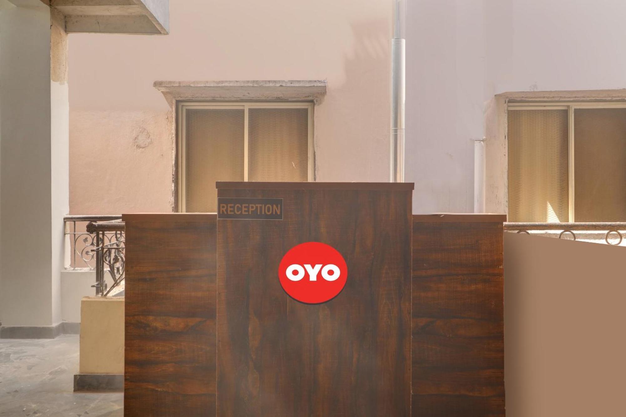 Hotel O R Square Inn Hyderabad Esterno foto